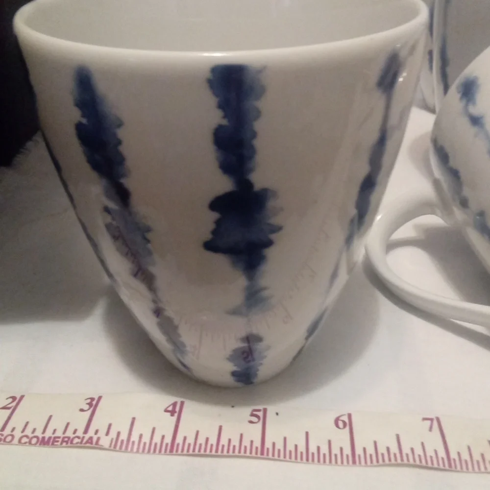 Crate&Barrel White Omari Blue & White Porcelin Cups Set of 8 16oz